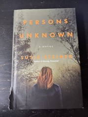 Manon Bradshaw Ser.: Persons Unknown : A Novel by Susie Steiner (2017,…