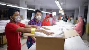 A downward export trend in a Bangladesh garment factory, representing the eighth month of declining earnings in 2026.