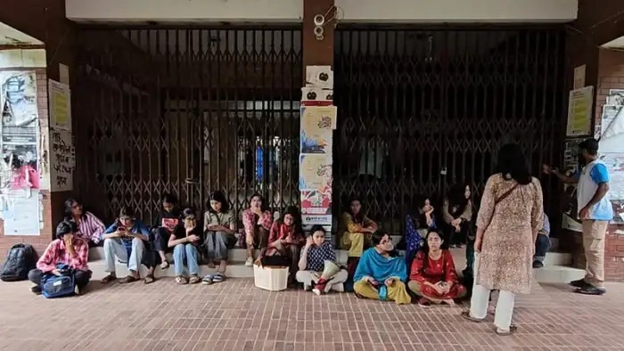 JU Students Lock Admin Building Over Sexual Assault Case