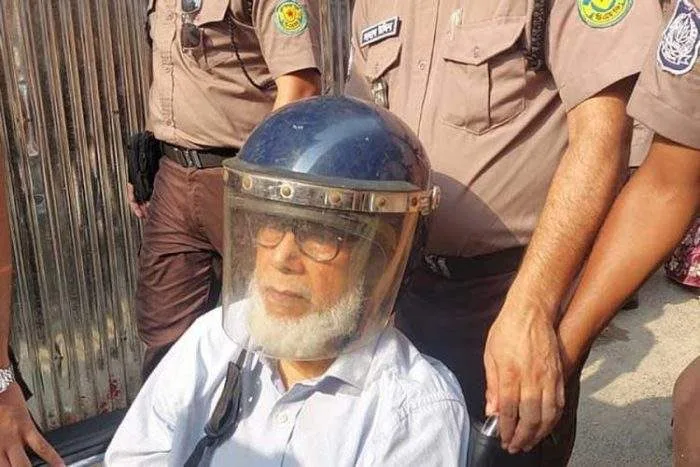 জামিন পেয়েও মুক্তি মিলল না সাবেক প্রধান বিচারপতি খায়রুল হকের