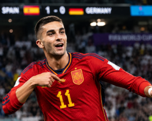 PSG Bid for World Cup Final Hero Ferran Torres Rejected by Barcelona