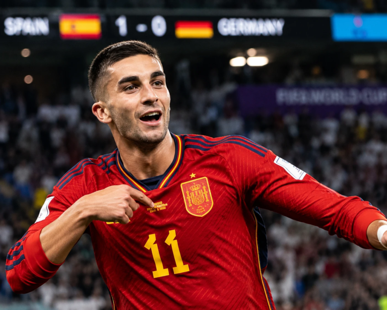 PSG Bid for World Cup Final Hero Ferran Torres Rejected by Barcelona