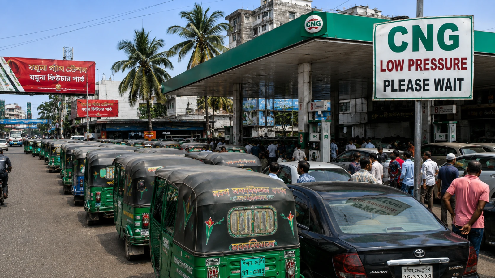 Gas Shortage Triggers Long Queues at CNG Stations Across Dhaka